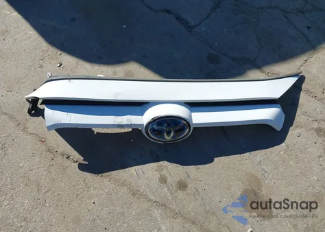 2021 Toyota Rav4 Hybrid Xle z USA, uszkodzony, nr VIN 4T3R6RFV4MU015146